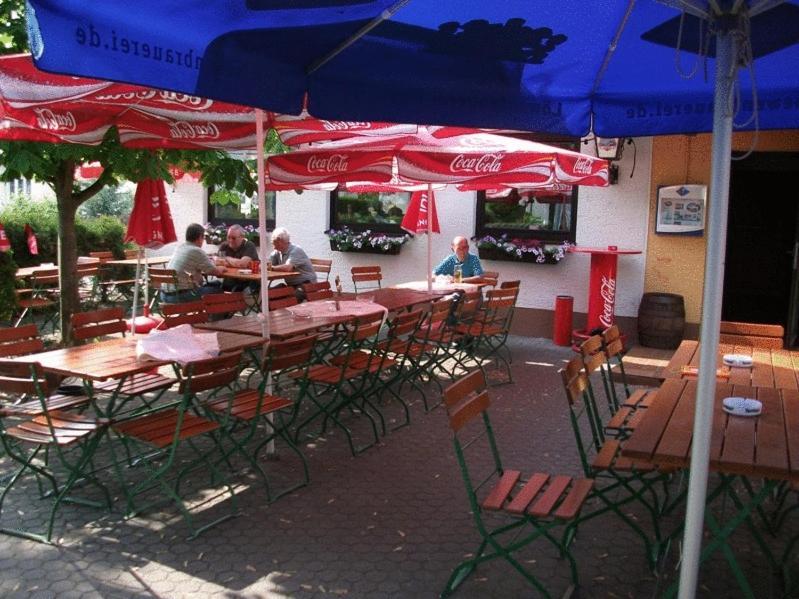 Gasthof / Pension Goetzfried Tegernheim Exterior photo
